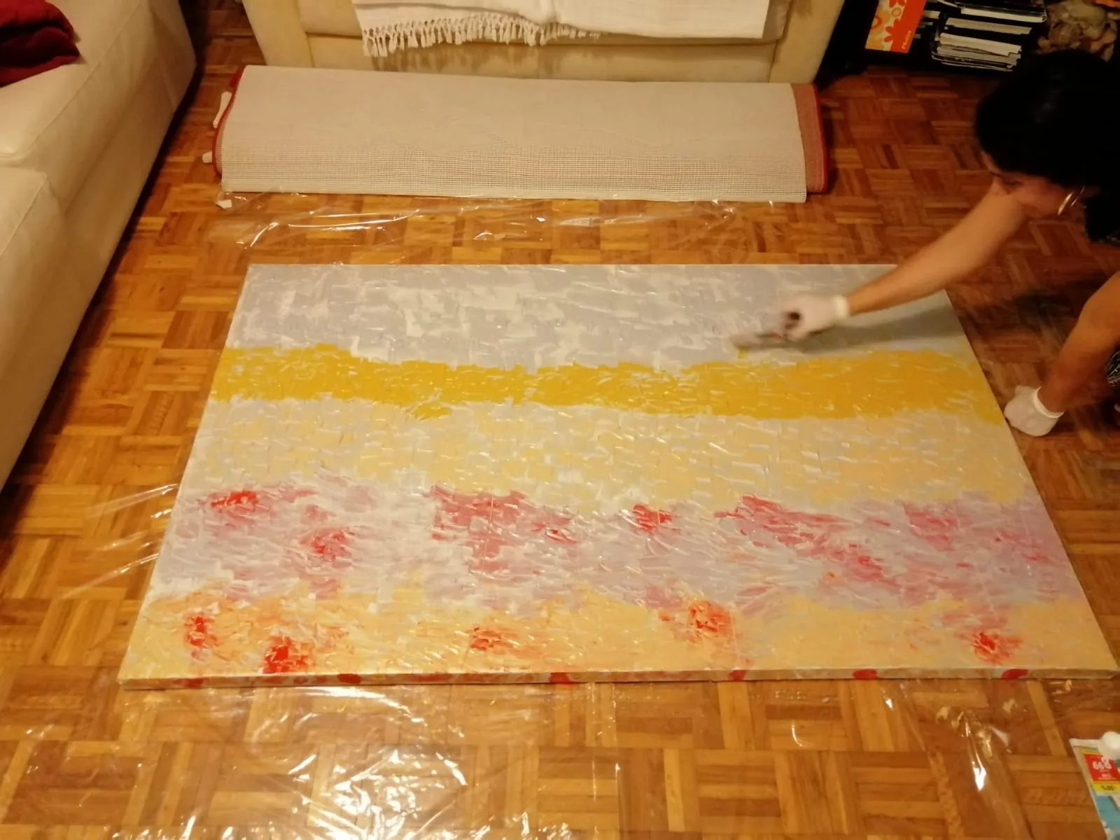 Tela de grande formato, em acrílico, a ser pintada no chão da sala.
